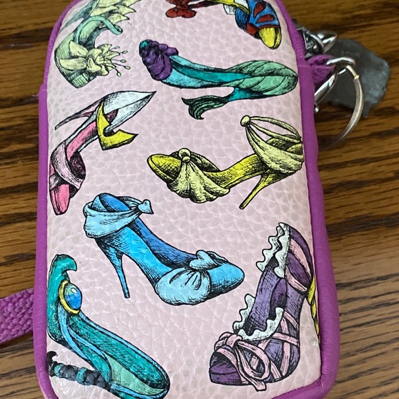 DISNEY Pink and Purple Key & Card Holder - Picture 3 of 13